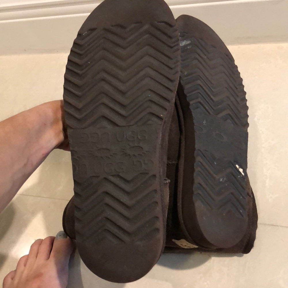 UGG Boot - Picture 5 of 5